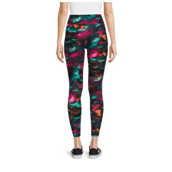 No Boundaries Sueded Ankle Leggings - Picture 3 of 4